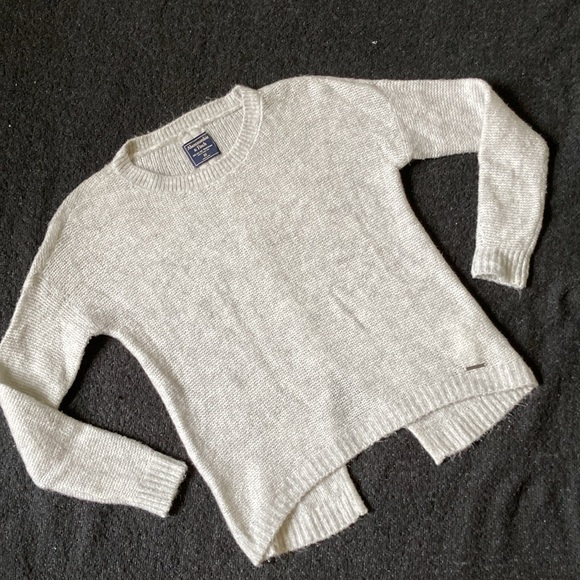 💕 ABERCROMBIE & FITCH SIZE XS GRAY SPLIT BACK SWEATER - Picture 1 of 12